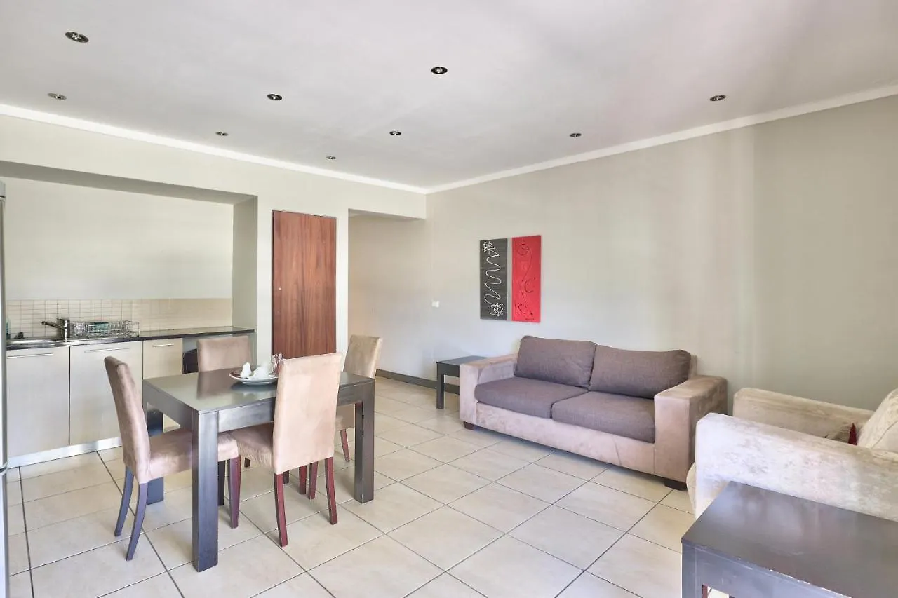 The Icon 1 Bedroom Apartment In Cape Town Foreshore