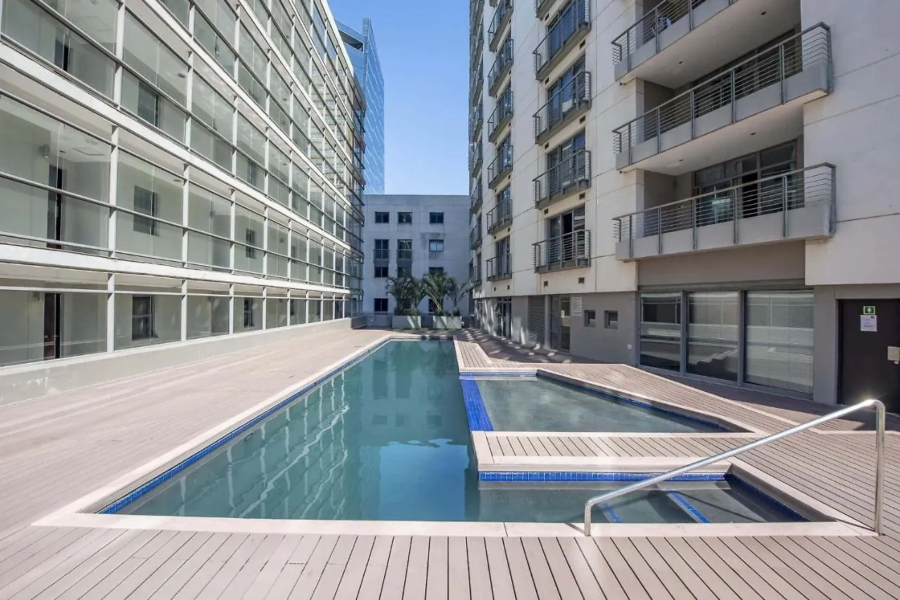 The Icon 1 Bedroom Apartment In Cape Town Foreshore