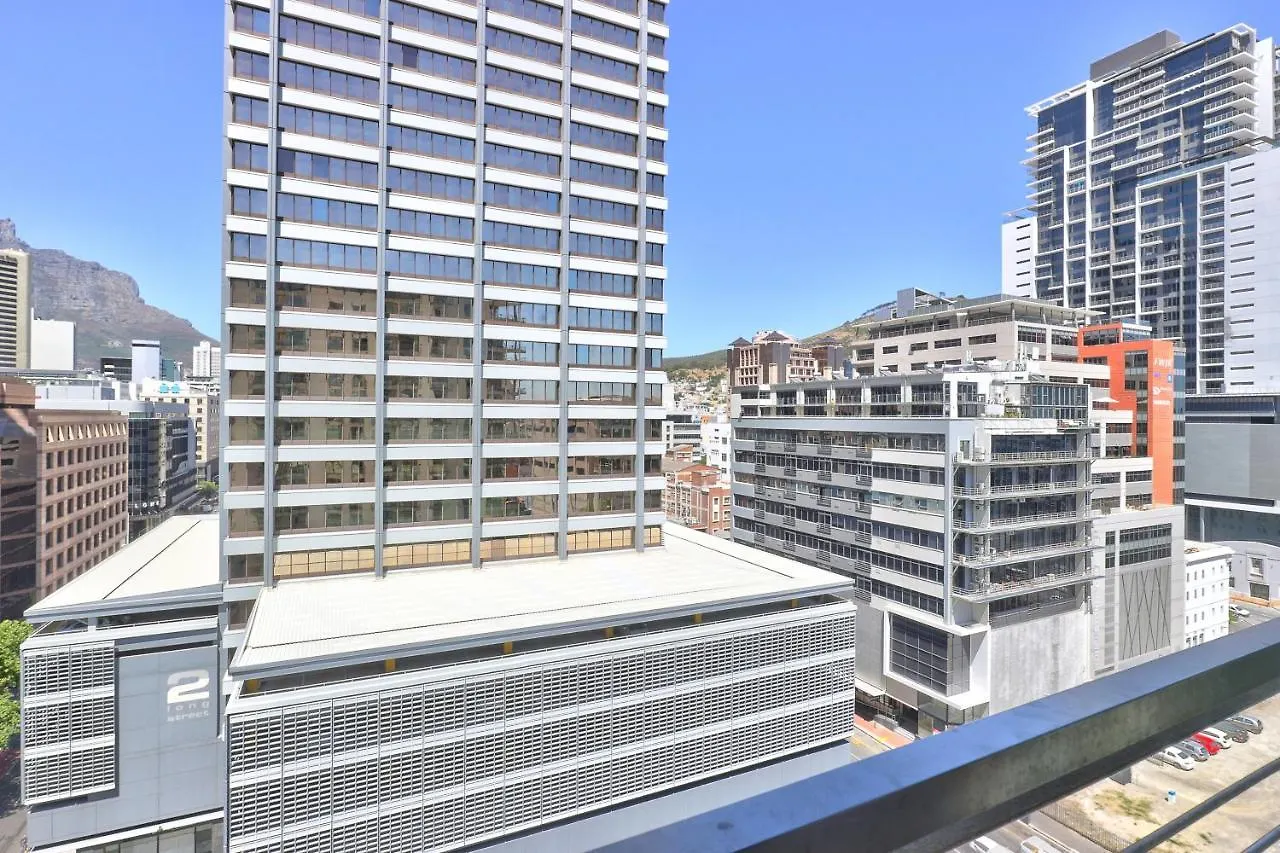 The Icon 1 Bedroom Apartment In Cape Town Foreshore