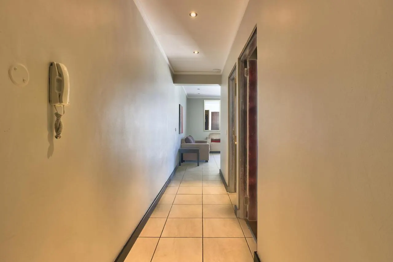 The Icon 1 Bedroom Apartment In Cape Town Foreshore
