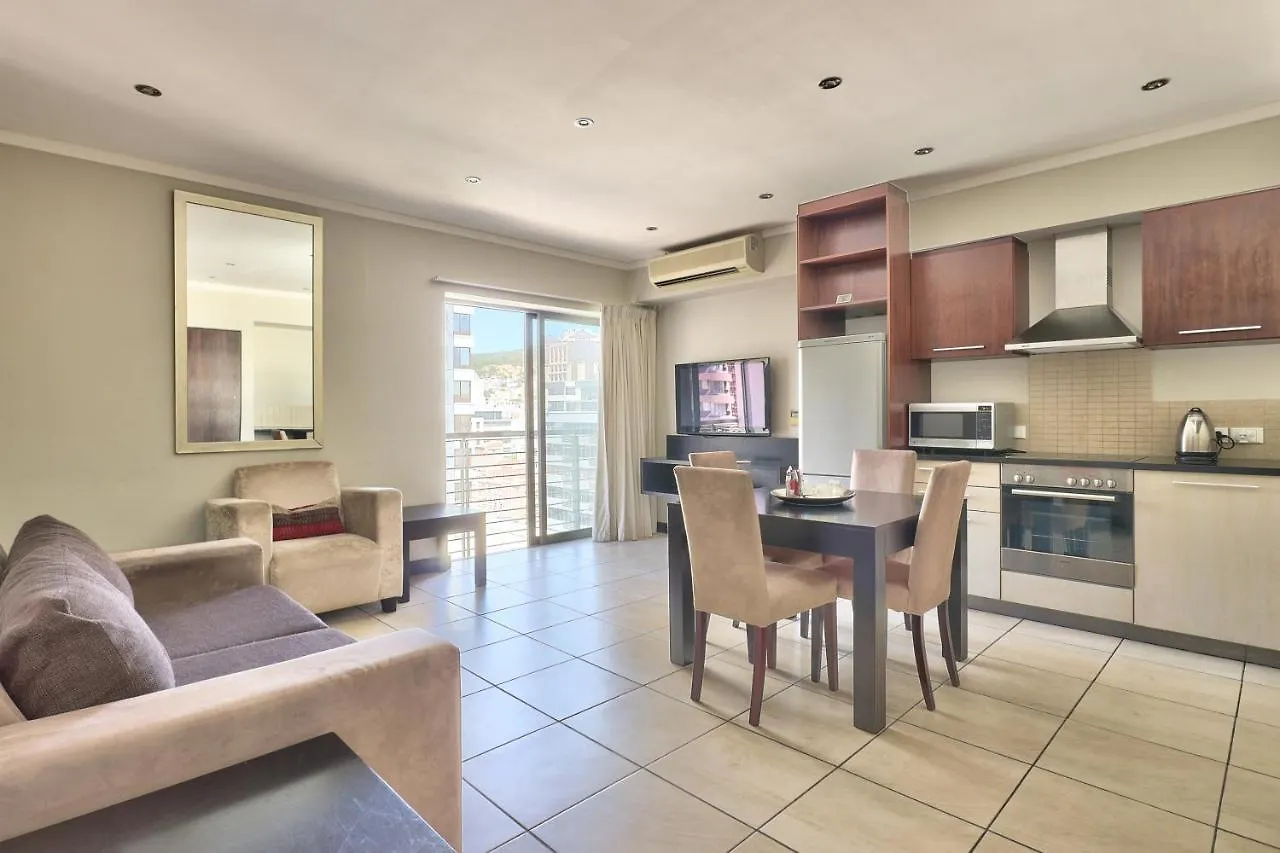 The Icon 1 Bedroom Apartment In Cape Town Foreshore 0*,  South Africa