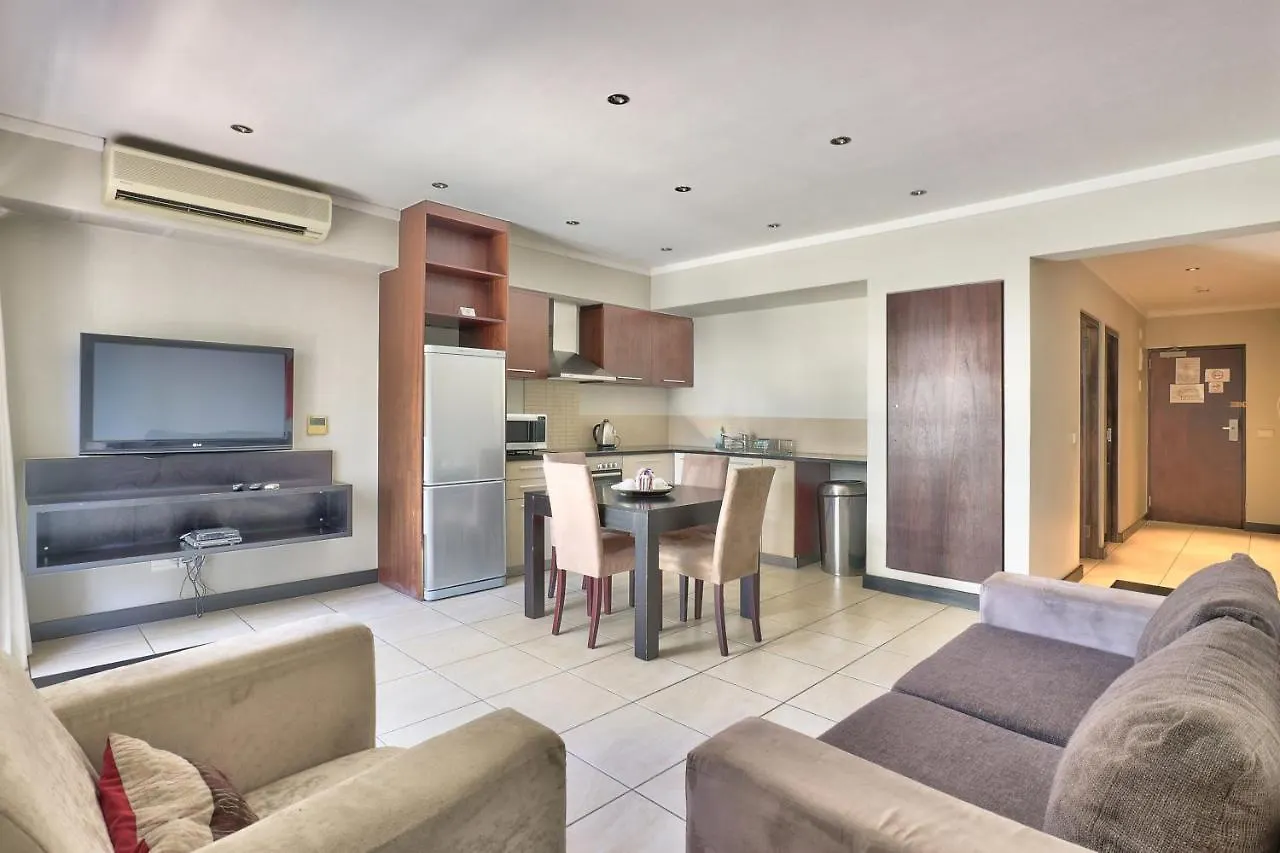 The Icon 1 Bedroom Apartment In Cape Town Foreshore